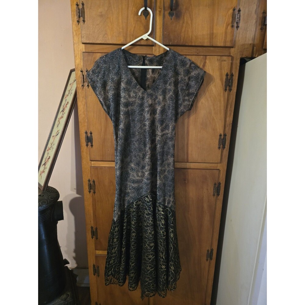 Floral Flutter Sleeve Empire Waist Midi Dress